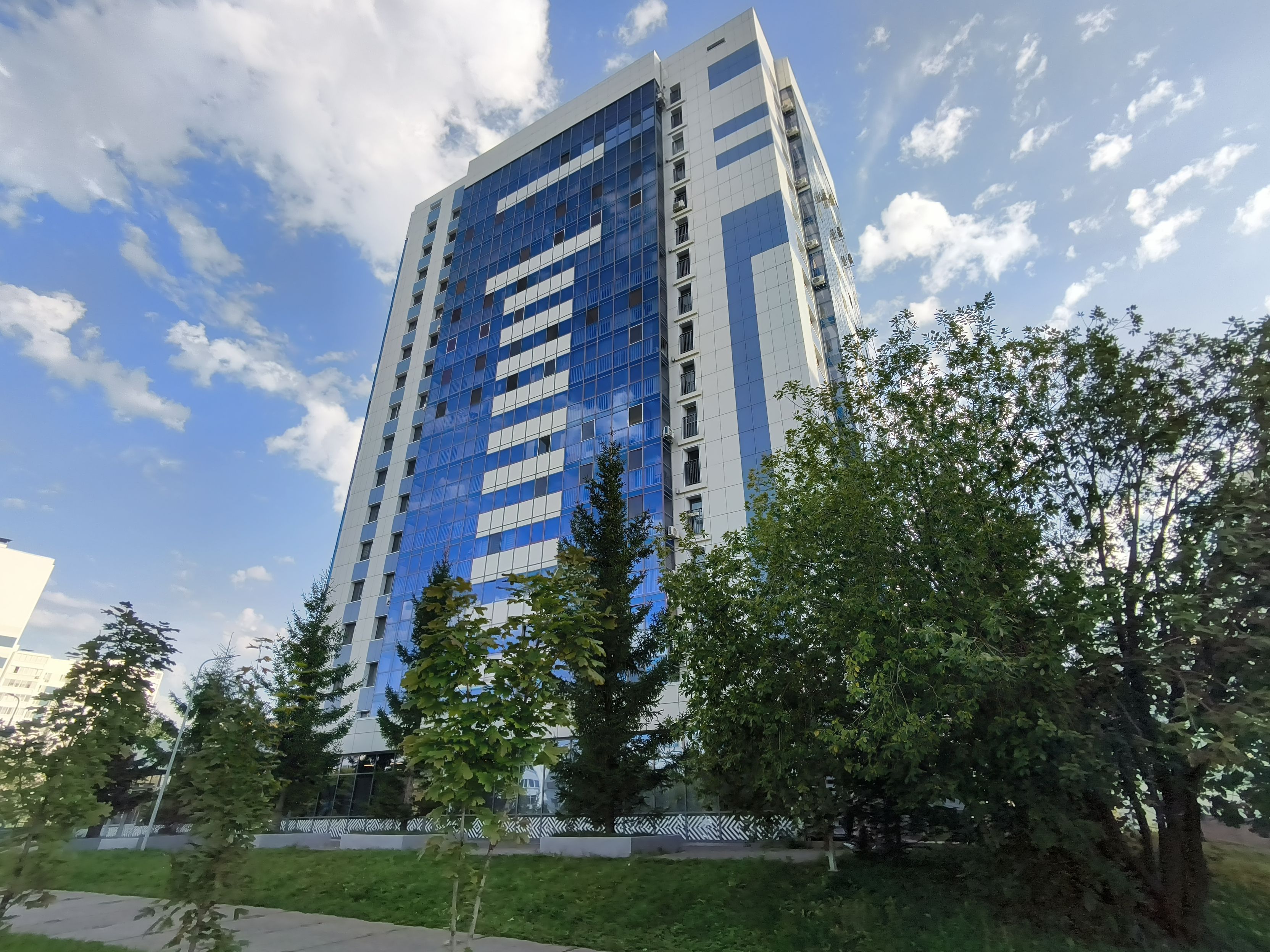 Жилой многоквартирный дом, ул. Дружбы Народов, 29.