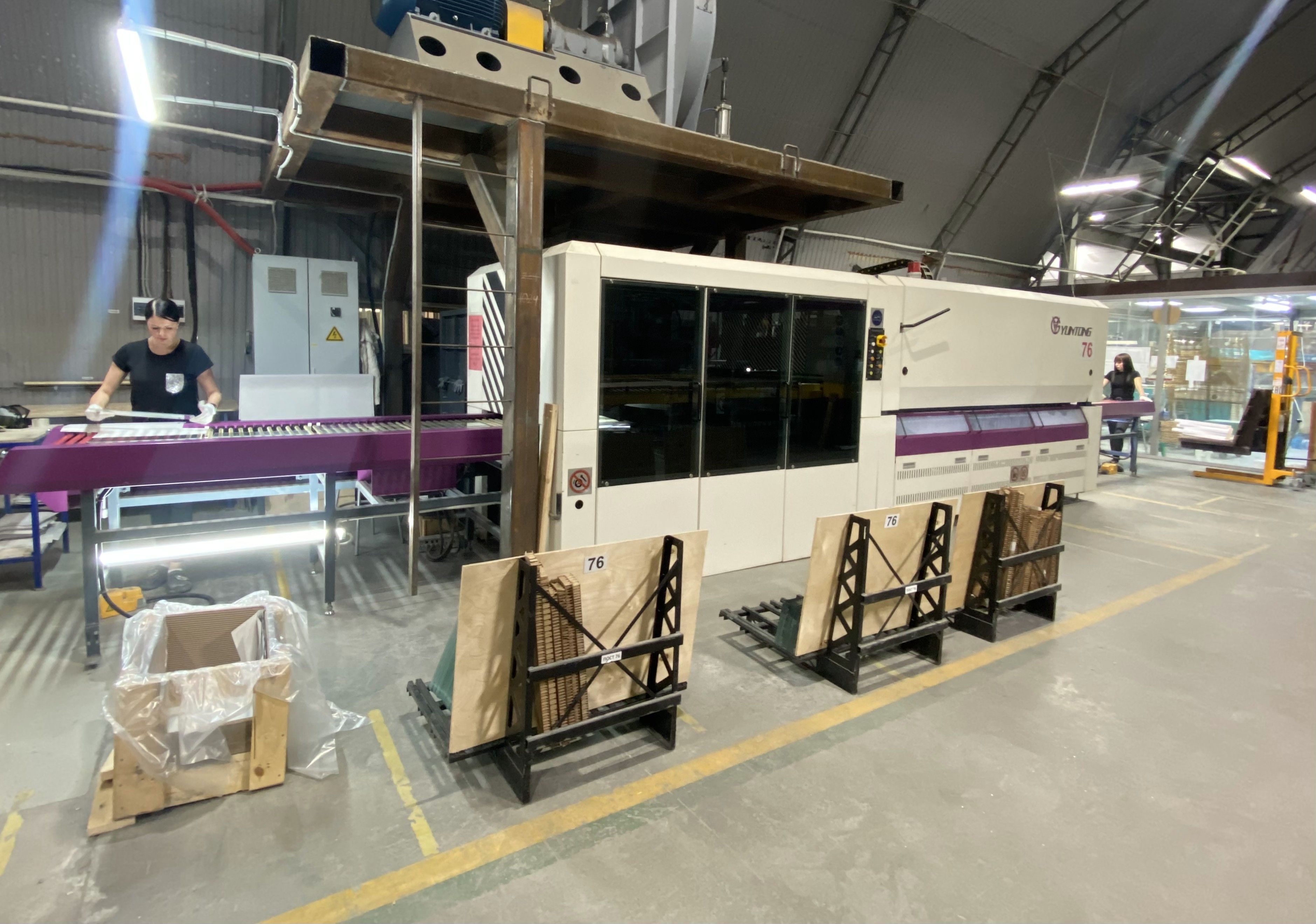 Закалённое термическим способом стекло сверхмалых размеров